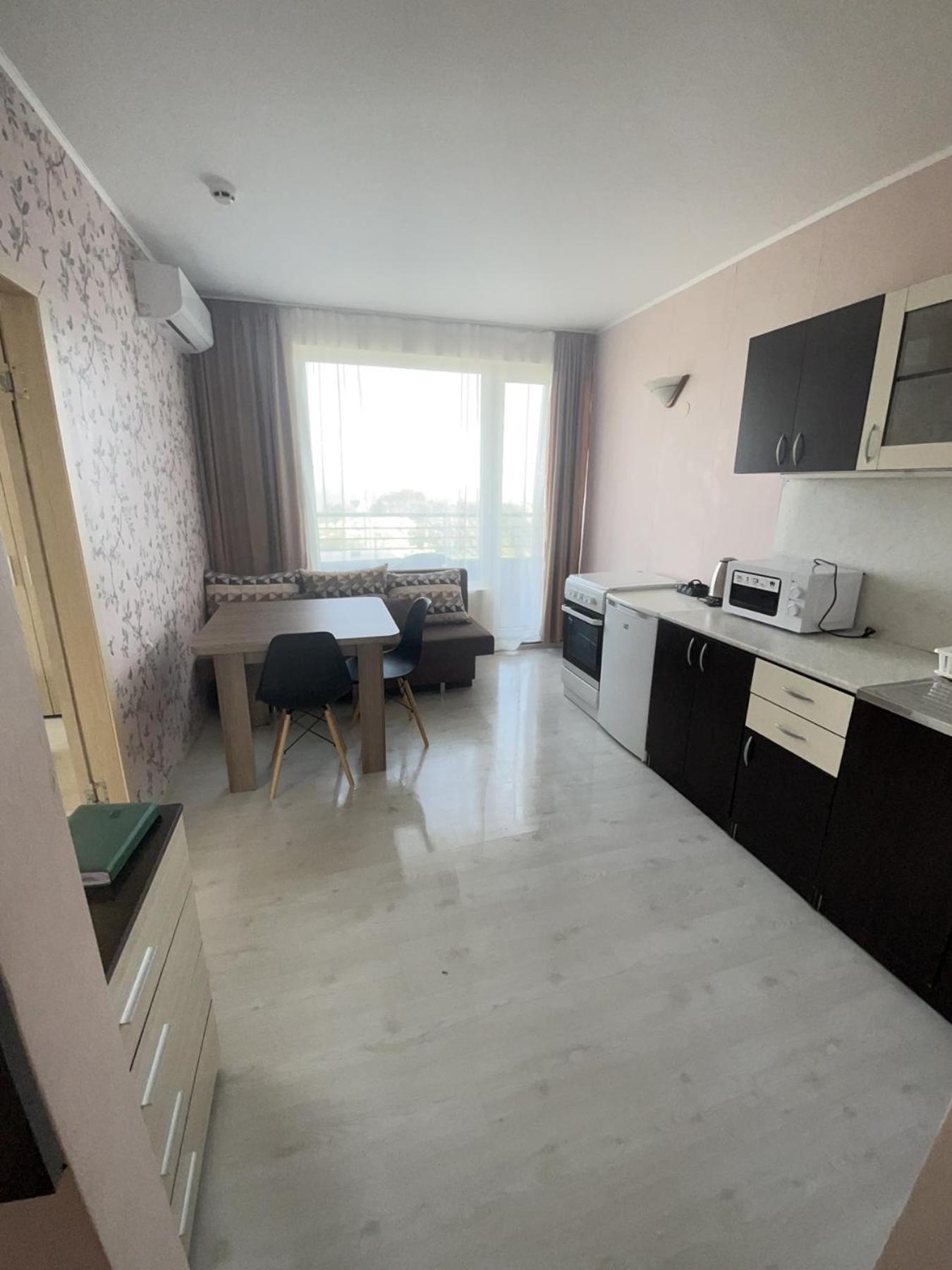 Apartments Danita & Restaurant&Pool Bar Varna Esterno foto